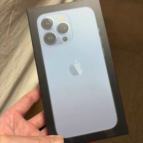 ・箱発見！ iPhone 13 Pro シエラブルー 256gb