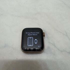 美品 Apple Watch シリーズ5 40mm ステンレススチールモデル MWX72J/A バッテリー容量81% 初期化済み ロック解除済み ゴールド