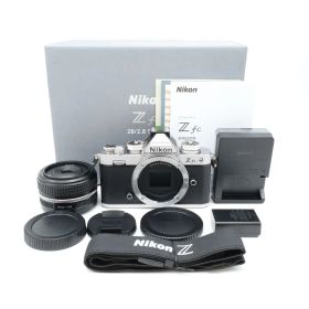 ショット数2138枚！箱付き！底面に傷が擦れ傷がありますが■極上品■ Nikon Zfc 28mm f/2.8 Special Edition