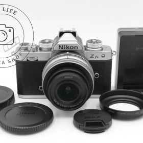 極上品☆ニコン NIKON Zfc 16-50 VR SL シルバー レンズキット ###831/832