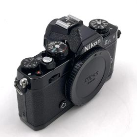 Nikon デジタル一眼 Z fc 28mm f/2.8 Special Edition キット ブラック 超美品 動作確認済【全額返金保証】【最速発送】