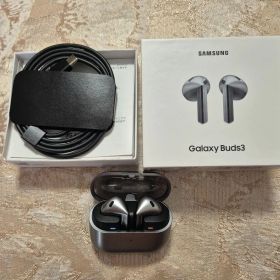 Samsung Galaxy Buds3 シルバー 充電ケーブル付き