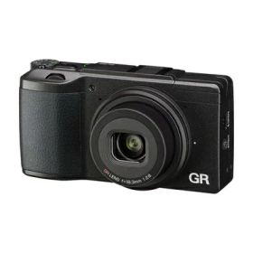 【中古】 RICOH デジタルカメラ GRII APS-CサイズCMOSセンサー ローパスフィルタレス 175840