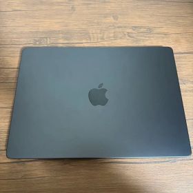 MacBook Pro 14インチ 2024年製 M4/16GB/1TB