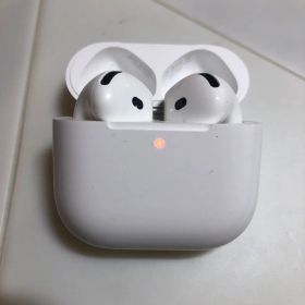 Apple AirPods 第4世代 ANC ノイズキャンセリング付き