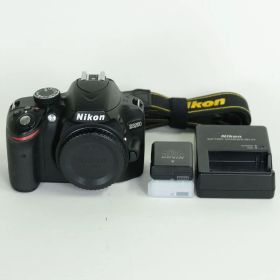 [良品 | シャッター数17,849回｜バッテリー2個付] Nikon D3200ボディ ブラック | ニコンFマウント