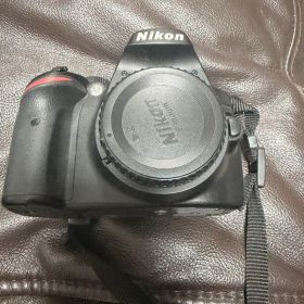 Nikon ニコン デジタル一眼レフカメラ 本体 D3200 美品 おまけレンズ