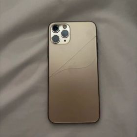 iPhone 11 pro 本体