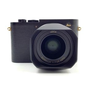 【全額返金保証】【最速発送】Leica コンパクトデジタルカメラ Leica (ライカ) Q2 Daniel Craig x Greg Williams 美品 動作確認済