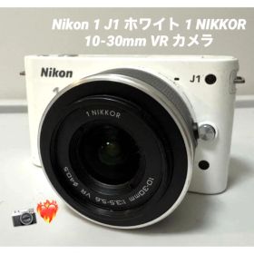 ⭐︎Nikon 1 J1 ホワイト1 NIKKOR 10-30mm⭐︎通電確認済み