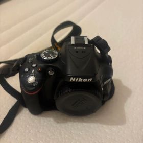 Nikon D5200