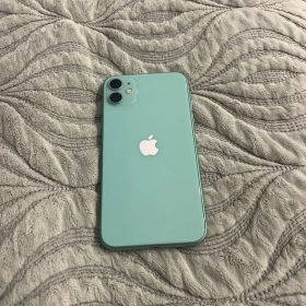 Apple iPhone 11 ミントグリーン 本体