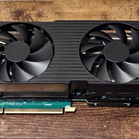 NVIDIA GeForce RTX 3090 グラフィックカード