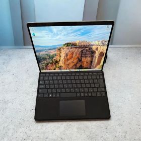 美品 Microsoft Surface Pro8 i5 16GB 256GB