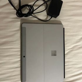 Microsoft Surface go4本体、キーボード、充電器、タッチペン