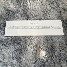 【美品】Apple Magic Keyboard MQ052J/A 箱付 日本語