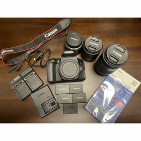 キヤノン(Canon)の【美品】Canon EOS Kiss X10i レンズ3本セット バッテリー多数(デジタル一眼)