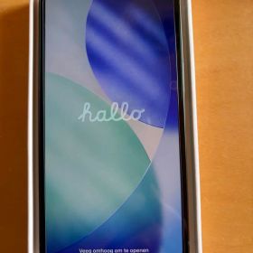 美品 iPhone 13 128GB