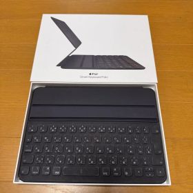 Apple Smart Keyboard Folio 11 インチ