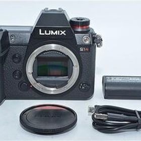 748★良品・ショット数111167回★パナソニック フルサイズ ミラーレス一眼カメラ ルミックス S1R ボディ DC-S1R-K