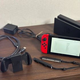 【値下げ】Nintendo Switch 限定赤箱 動作確認済み レッド