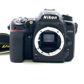 ニコン(Nikon)の【全額返金保証】【最速発送】Nikon デジタル一眼 D7500 美品 動作確認済(デジタル一眼)