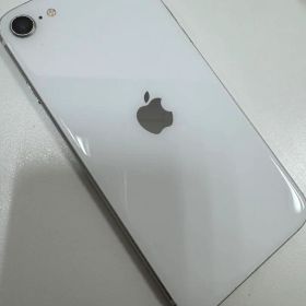 iPhone SE 画面割れ SIMロックなし 箱 充電器あり