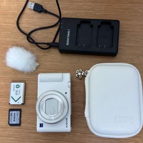 【美品】SONY VLOGCAM ZV-1 ホワイト