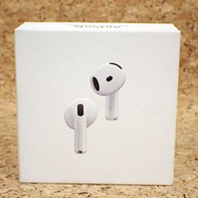 【新品 未開封】Apple 純正 AirPods 4 アクティブノイズキャンセリング搭載モデル MXP93J/A 本体 ワイヤレス イヤホン(RCB81-3)