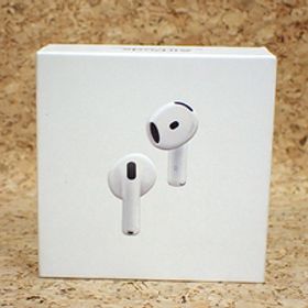 【新品 未開封】Apple 純正 AirPods 4 アクティブノイズキャンセリング搭載モデル MXP93J/A 本体 ワイヤレス イヤホン(RCB81-8)