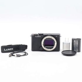 ほぼ新品★ Panasonic LUMIX S9 ボディ DC-S9-K #985