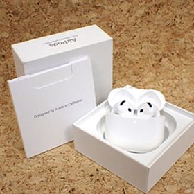 【中古 良品】Apple 純正 AirPods 4 アクティブノイズキャンセリング搭載モデル MXP93J/A 本体 ワイヤレス イヤホン(QMA202-1)