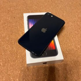 【美品】iPhone SE 第3世代 ミッドナイト 128GB SIMフリー
