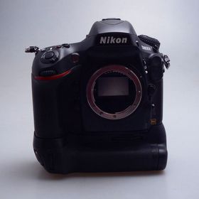 ニコン(Nikon)の【中古】(ニコン) Nikon D800E+MB-D12(コンパクトデジタルカメラ)