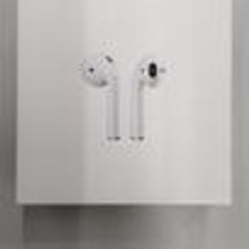 AIRPODS WITH WIRELESS CASE (第2 MRXJ2J/A APPLE