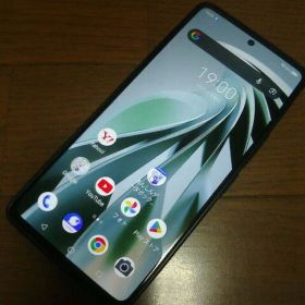 あんしんファミリースマホ ブラック 4GB 128GB A303ZT