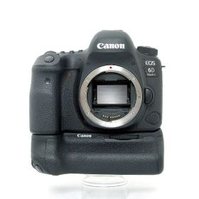【中古】 (キヤノン) Canon EOS6D MarkII+BG-E21【中古カメラ デジタル一眼】 ランク：B