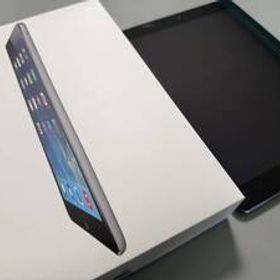 【美品】Apple iPad Air（Wi-Fi+Cellular）16GBモデル スペースグレイ MD791J/A