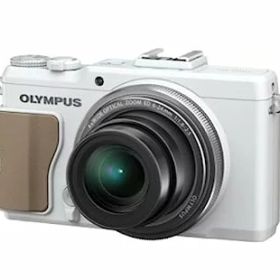 【中古】（非常に良い）OLYMPUS デジタルカメラ STYLUS XZ-2 1200万画素 裏面照射型CMOS F1.8-2.5レンズ ホワイト XZ-2 WHT