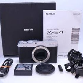 【極美品】FUJIFILM X-E4 ボディ シルバー F X-E4-S ミラーレスデジタルカメラ