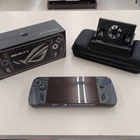 ポータブルゲーミングPC RC72LA-Z1E24G1T ASUS