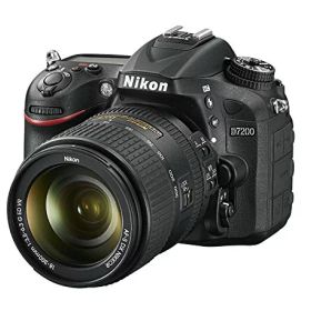 【中古】「非常に良い」Nikon デジタル一眼レフカメラ D7200 18-300VR レンズキット D7200LK18-300