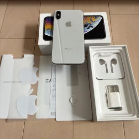 Apple iPhone XS シルバー 本体 イヤフォンなし