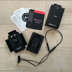BEATS FLEX fragment SPECIAL EDITION イヤホン