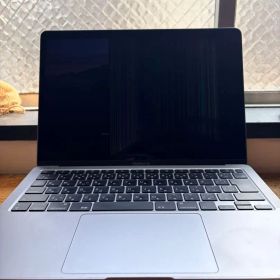 MacBook Air 2020 A2179 液晶割れ／その他良好 起動OK