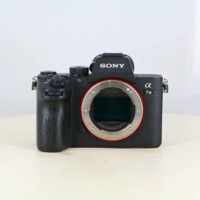 【中古】 (ソニー) SONY α7III (ILCE-7M3) ボディ【中古カメラ デジタル一眼】 ランク：B