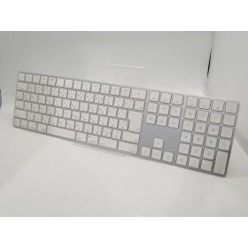 【中古】Apple Magic Keyboard（2017/テンキー付き/A1843） - 日本語（JIS） シルバー MQ052J/A【高崎モントレー】保証期間保証なし