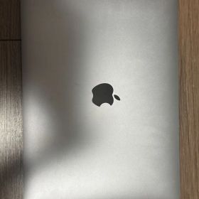 Apple MacBook Air 13インチ 2020年モデル