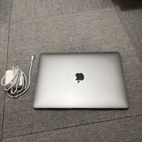 MacBook air M1 2020 8GB/256GB バッテリー97%
