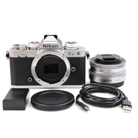 シャッター数2733枚 Nikon Z fc レンズキット シルバー ミラーレス一眼カメラ ニコン